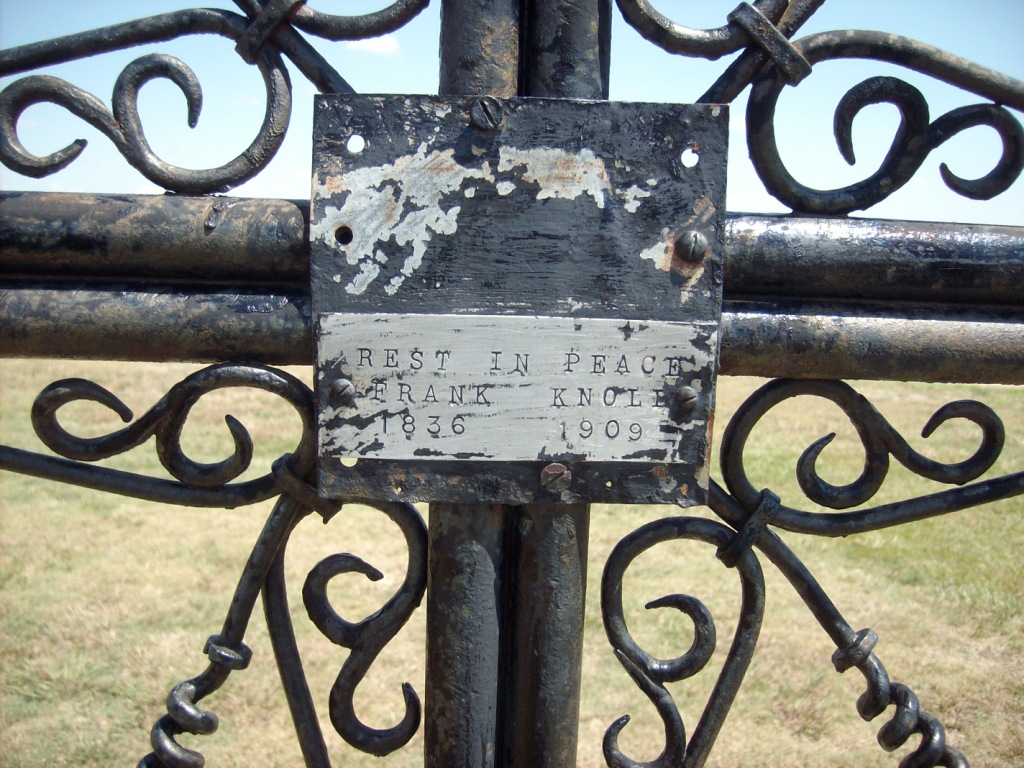 Closeup of plaque on grave marker of Frank Knoll
