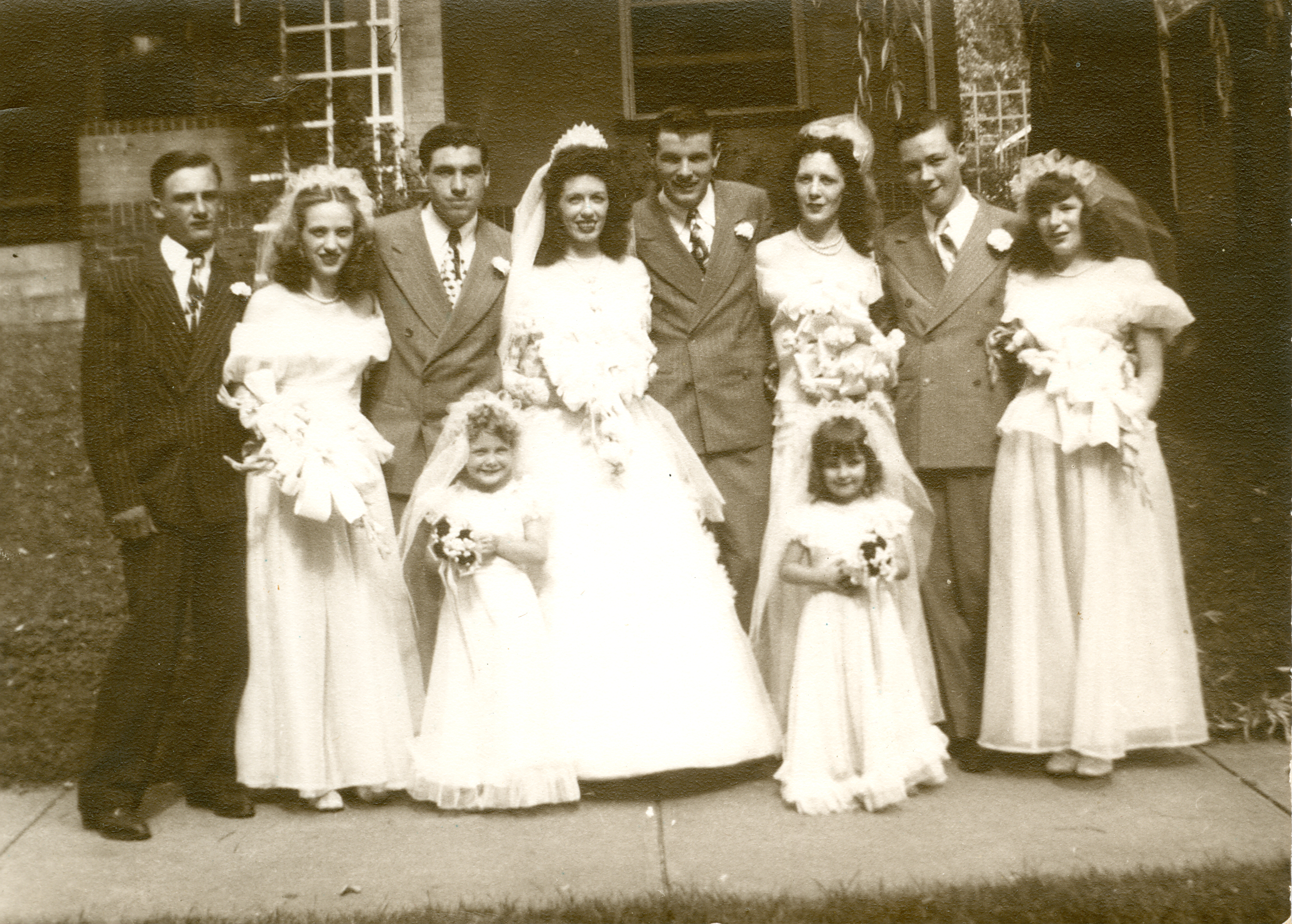 Wedding party of Andy and Naomi (Kephart) Mahler